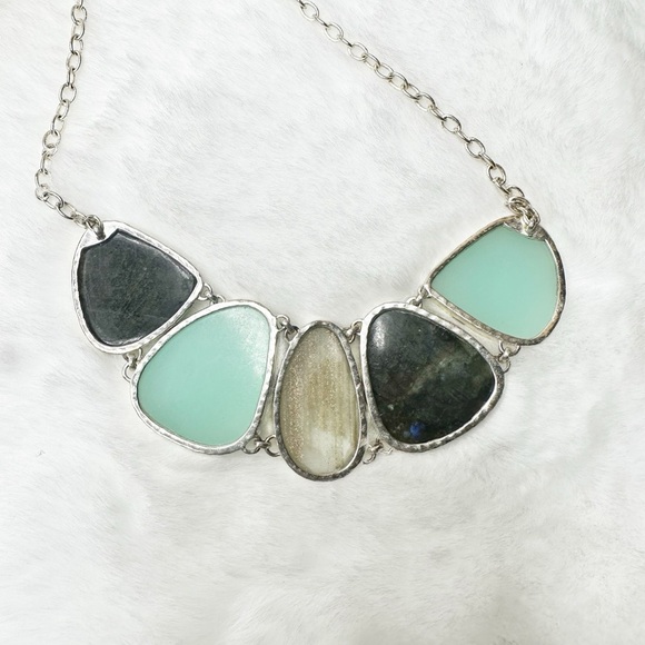 Stella & Dot 5 Stone Sanibel Necklace - Picture 3 of 4